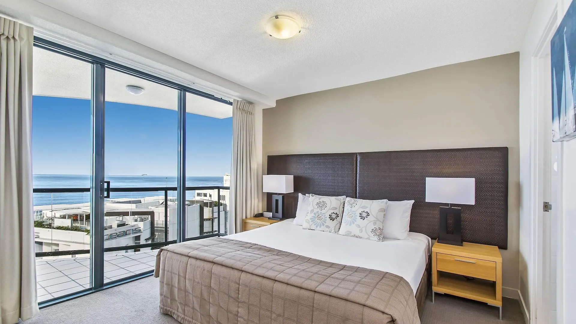 Aparthotel Mantra Mooloolaba Beach